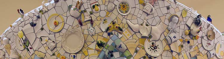 Homage to Simon Rodia and the Watts Towers by Jolino Beserra.